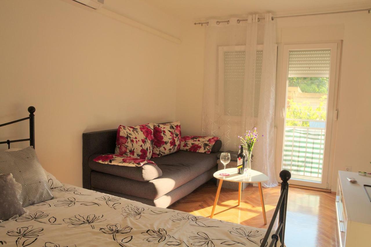 Studio Apartment Slavi Pula Exterior foto